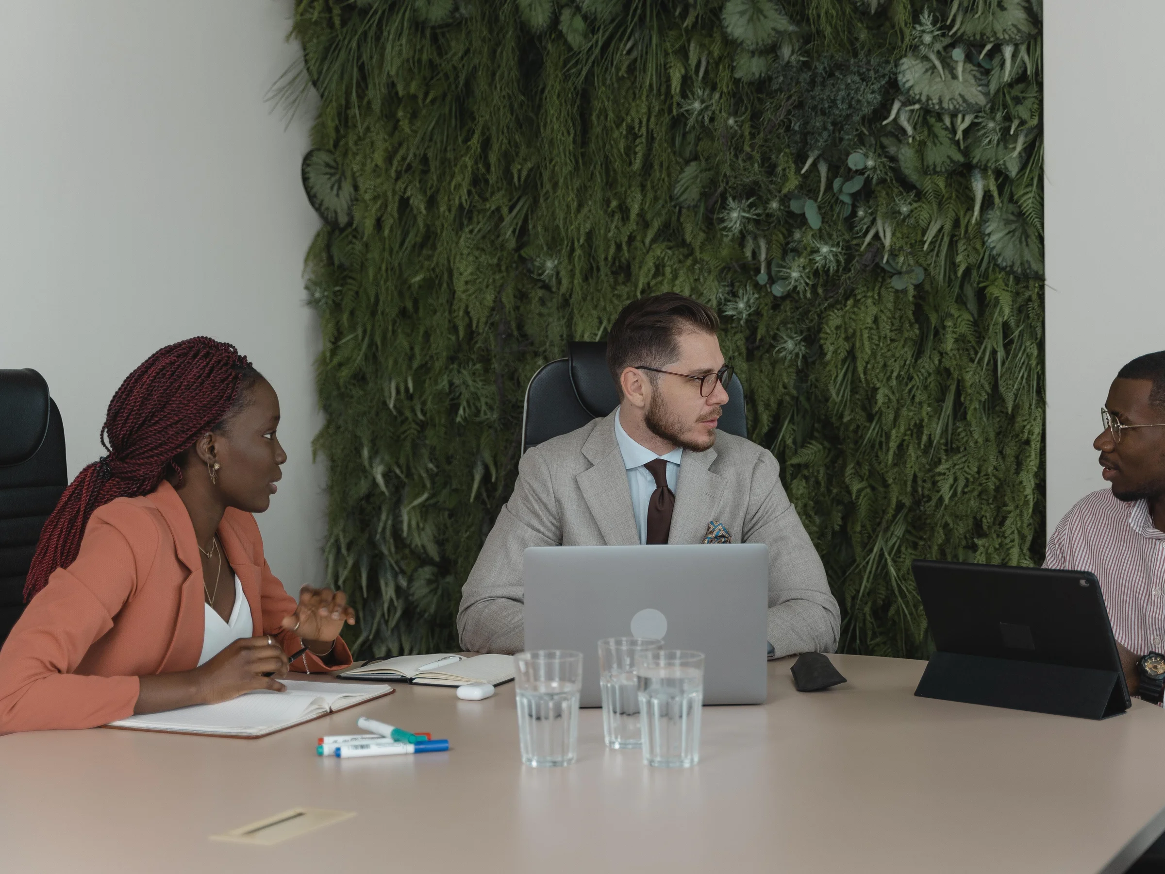 Essential Guide to Remote IT Support for Small Business: Maximizing Efficiency and Minimizing Costs